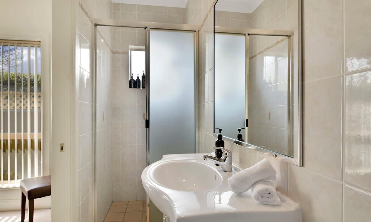 Photo of Bathroom in Orange