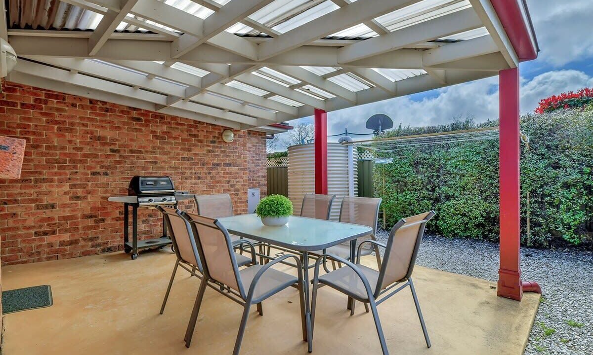 Photo of Outdoor in Orange