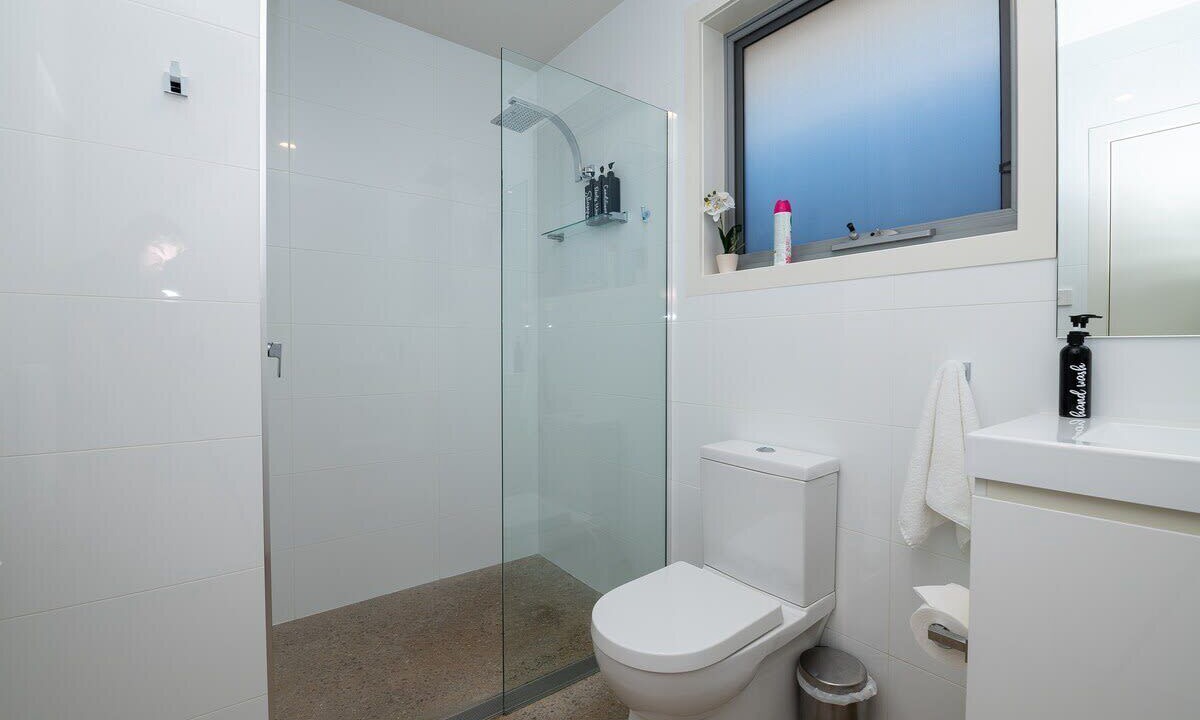Photo of Bathroom in Glenroi