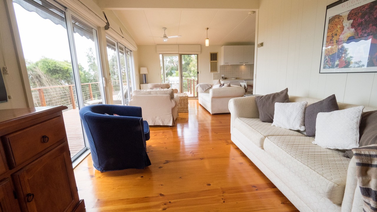 Photo of Livingroom in Rosebud