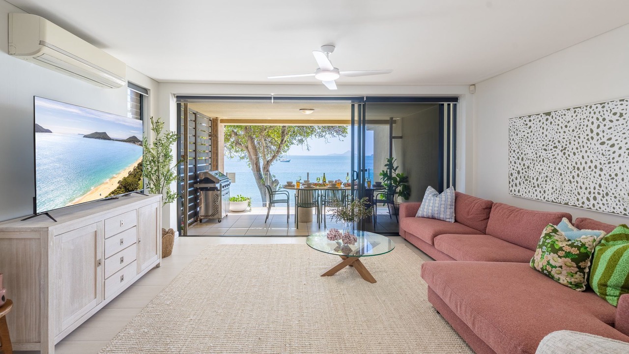 Photo of Livingroom in Salamander Bay