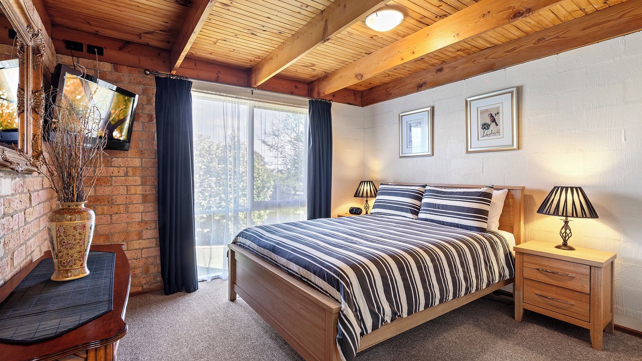 Photo of Bedroom in Croydon