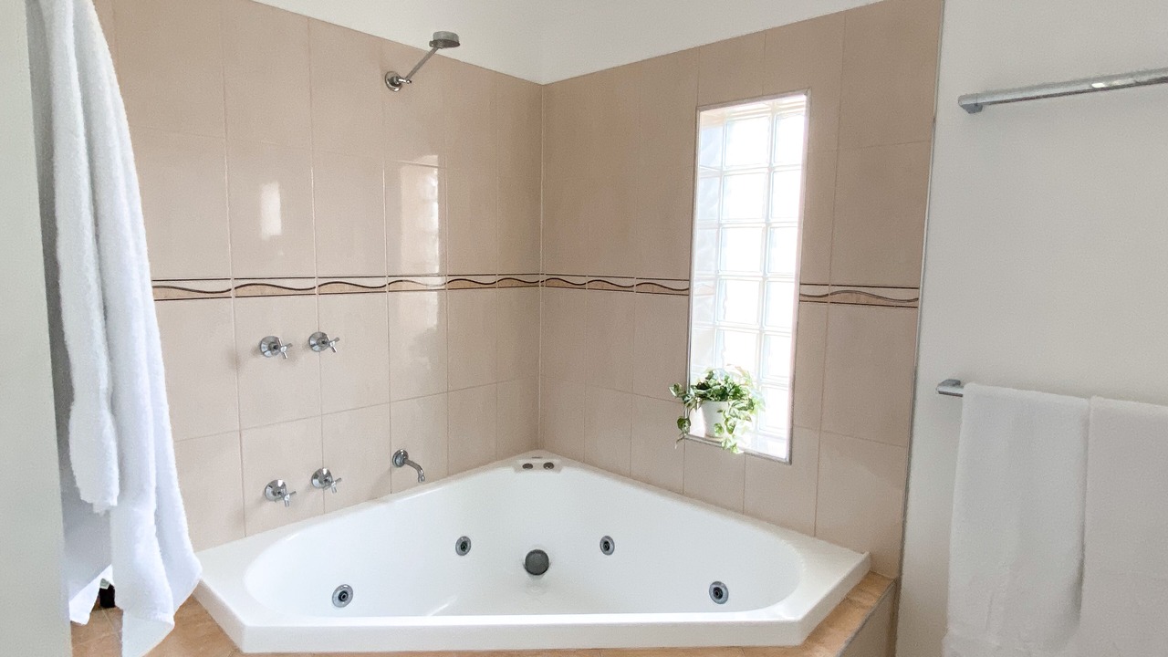 Photo of Bathroom in Waterhouse