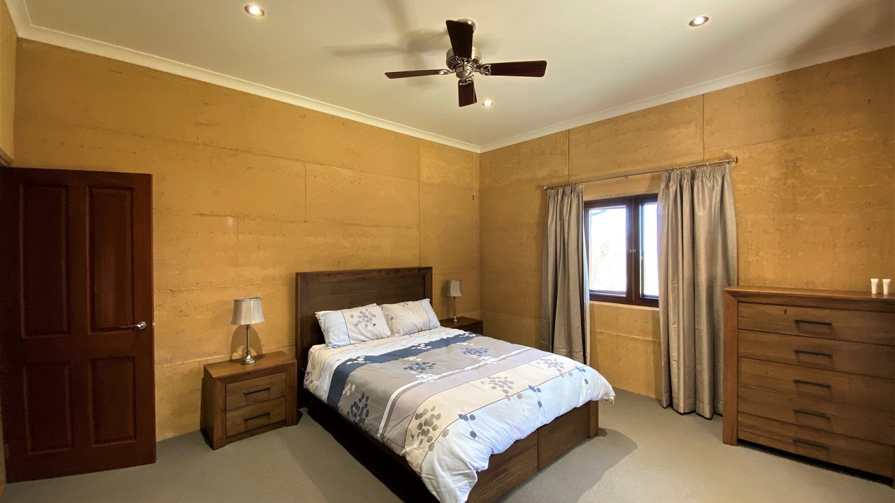 Photo of Bedroom in Bow Bridge