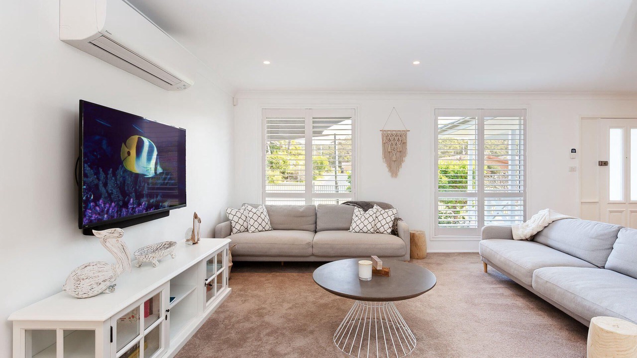Photo of Livingroom in Shoal Bay
