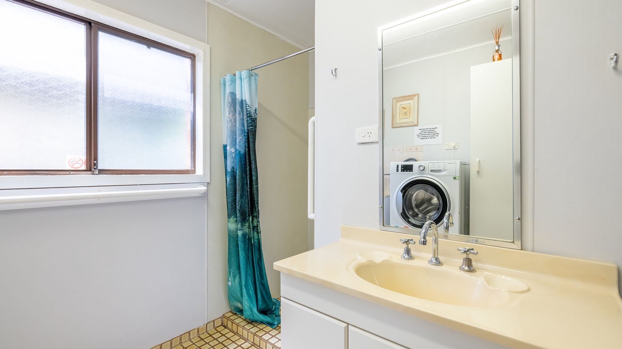 Photo of Bathroom in Shoal Bay