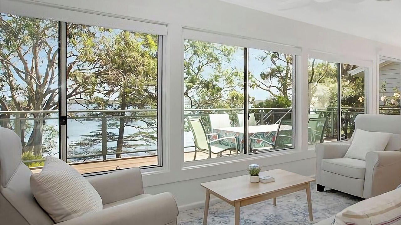 Photo of Livingroom in Summerland Point