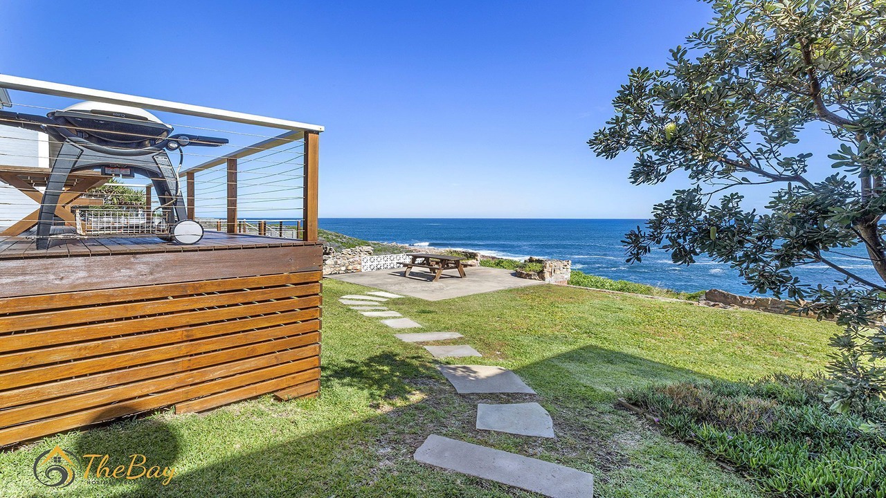 Photo of Patio Balcony in Fishermans Bay
