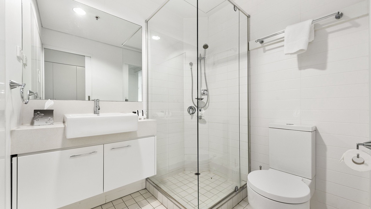 Photo of Bathroom in Docklands