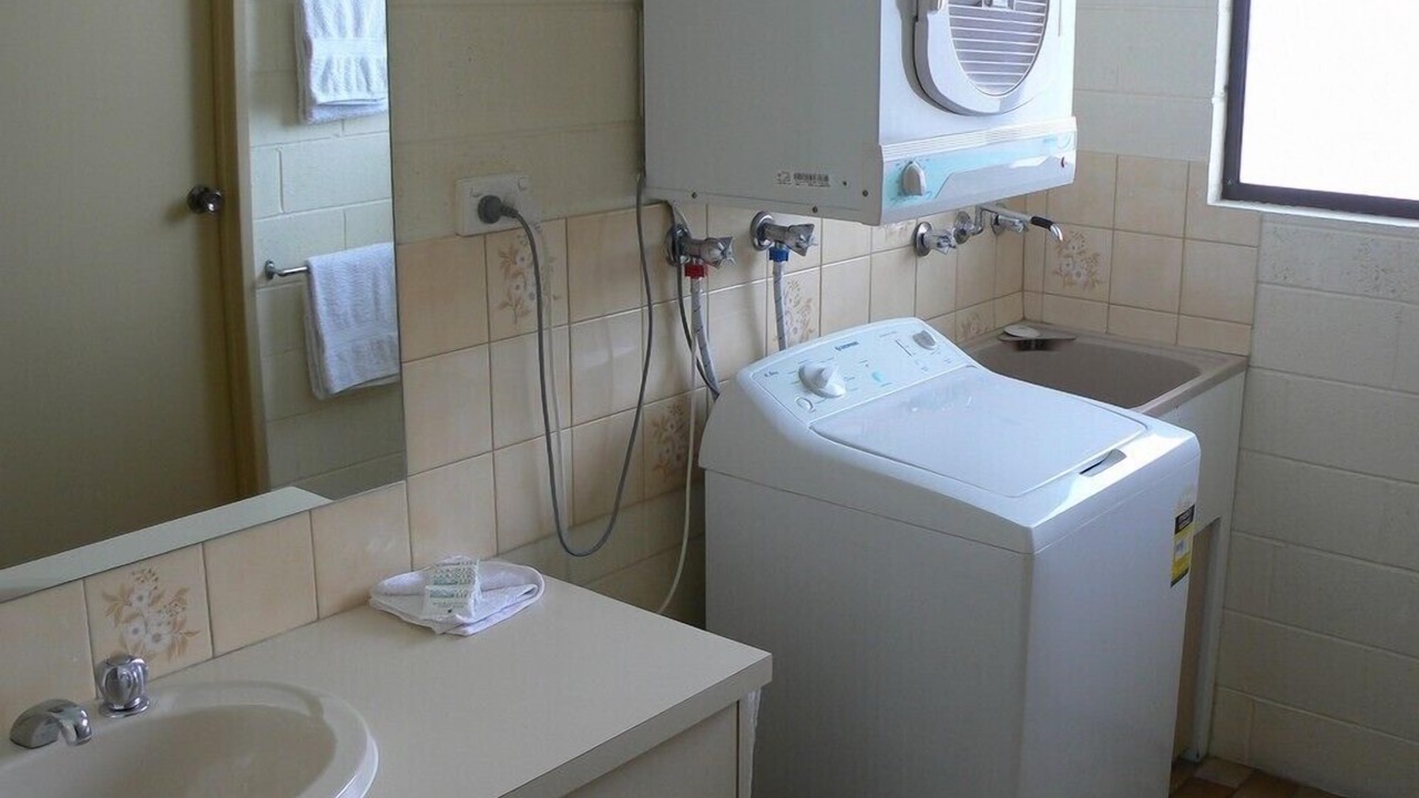 Photo of Bathroom in Lakes Entrance