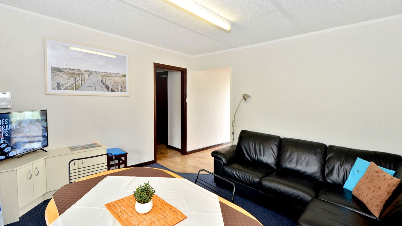Photo of Livingroom in Middleton Beach