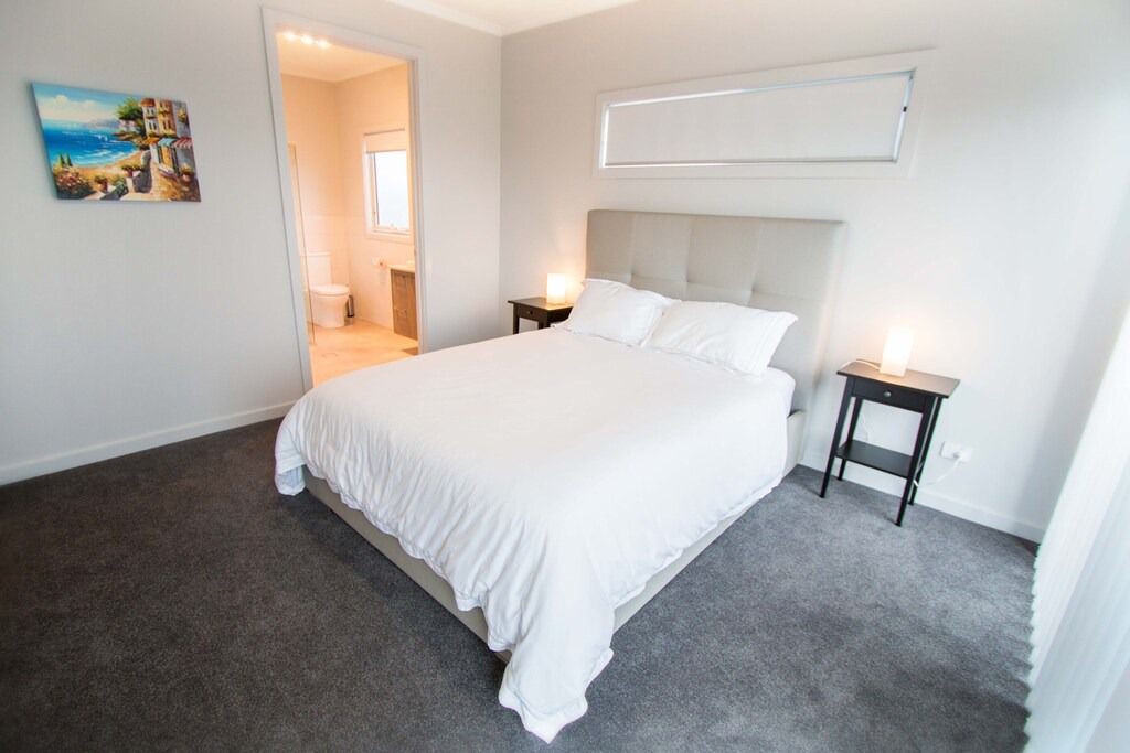 Photo of Bedroom in Seymour