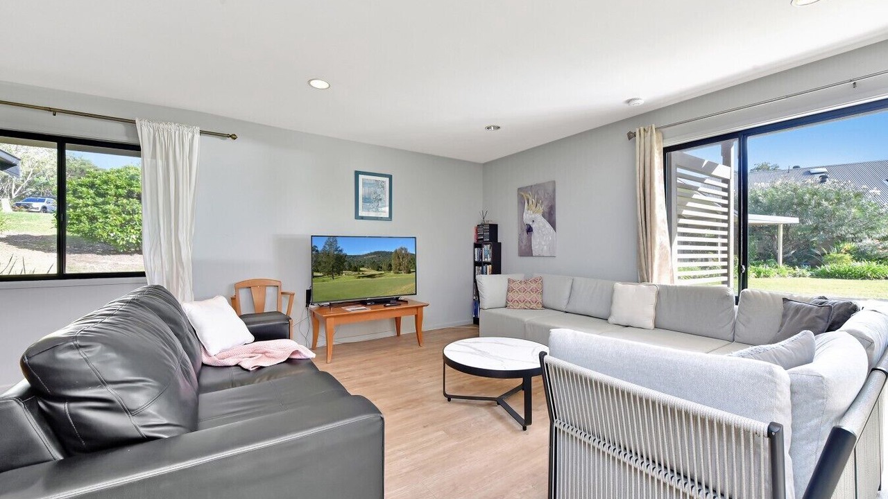 Photo of Livingroom in Salamander Bay