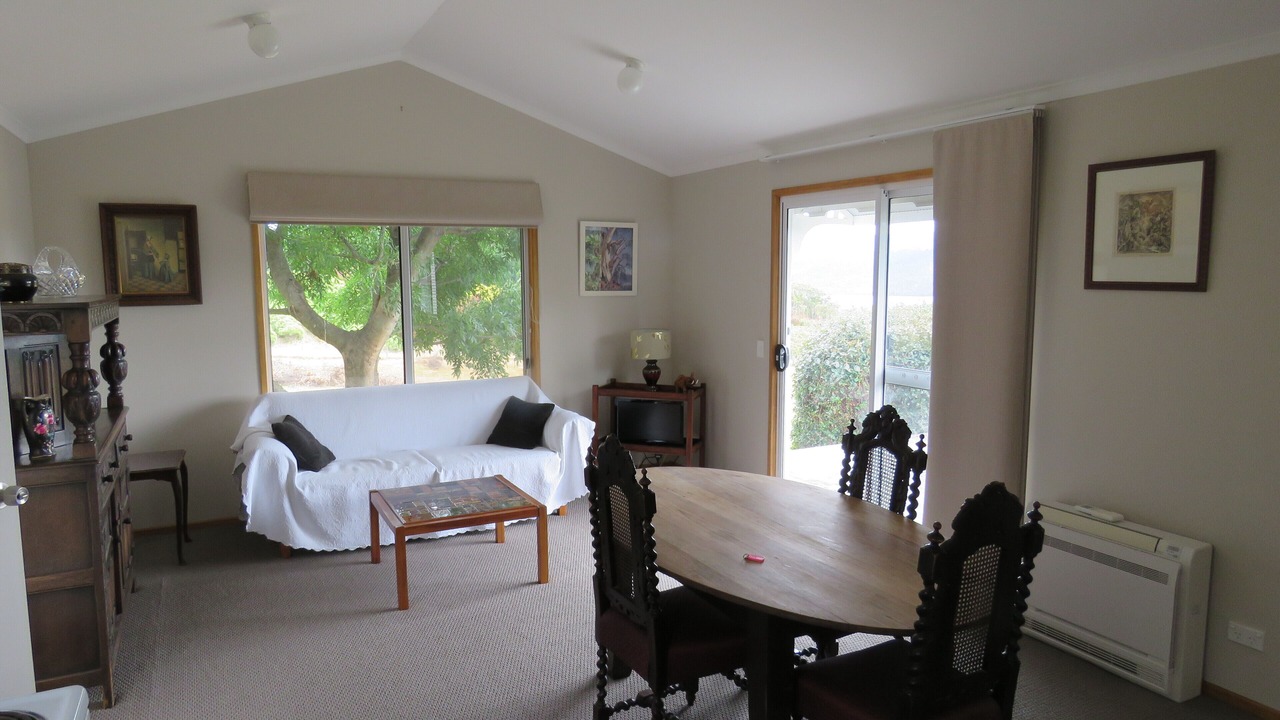 Photo of Bedroom in Lower Wattle Grove