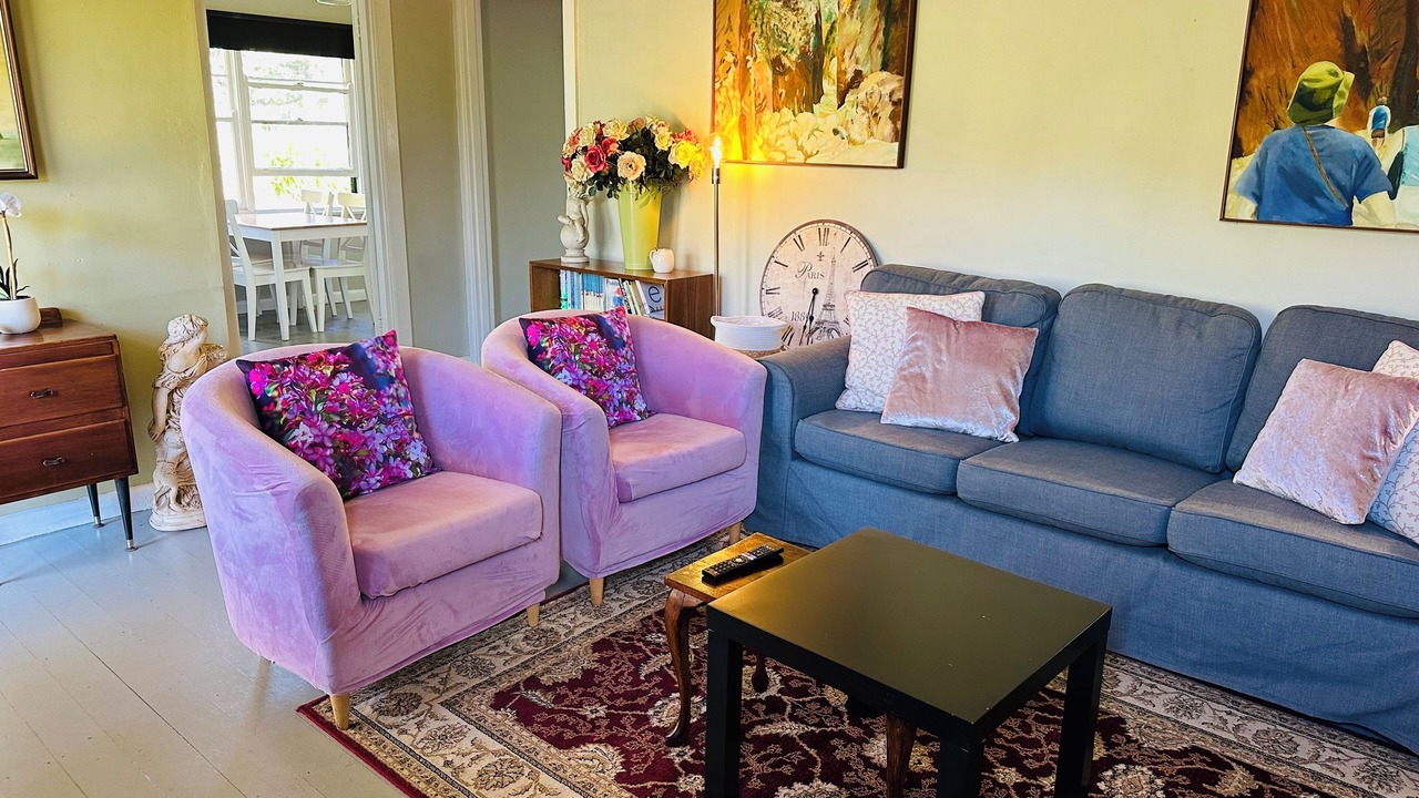 Photo of Livingroom in Alberton West
