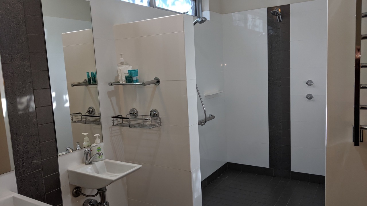 Photo of Bathroom in Albany
