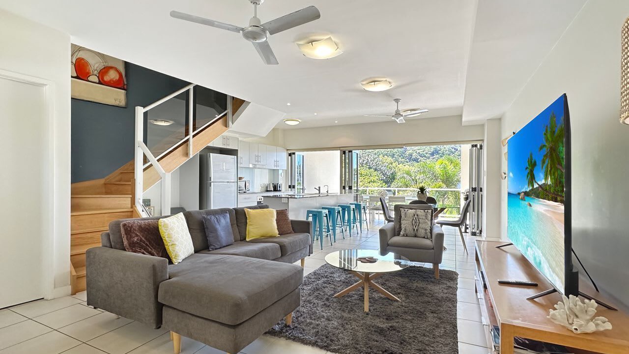 Photo of Livingroom in Nelly Bay