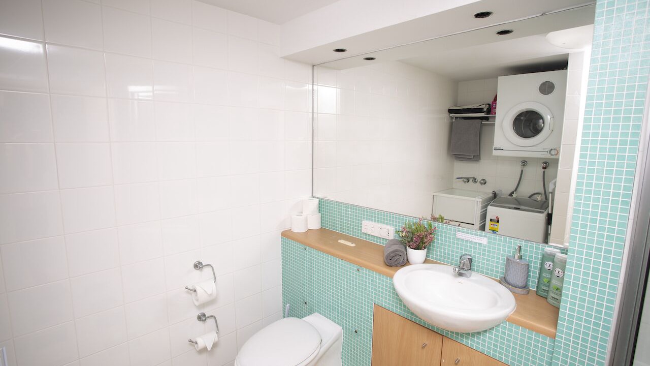 Photo of Bathroom in The Entrance