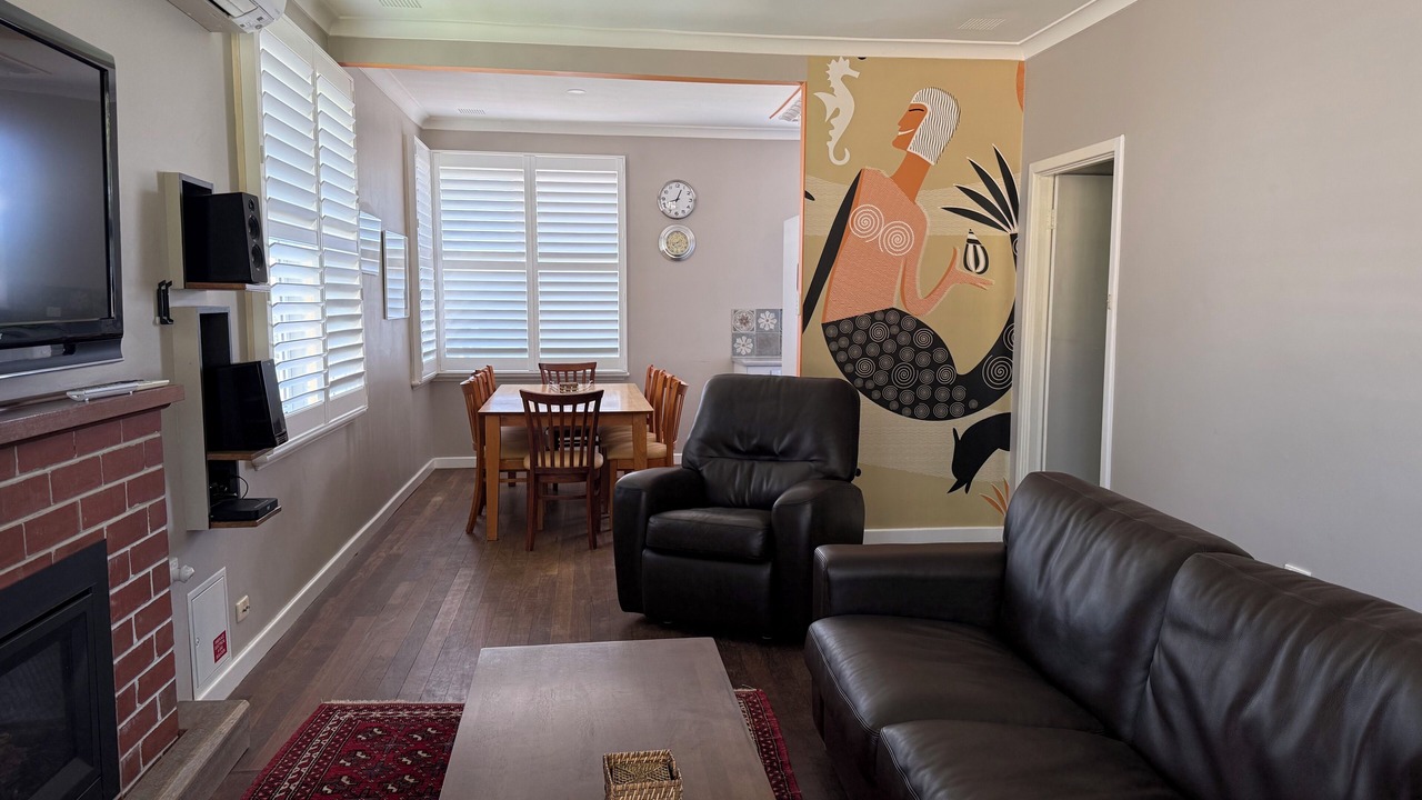 Photo of Livingroom in Middleton Beach