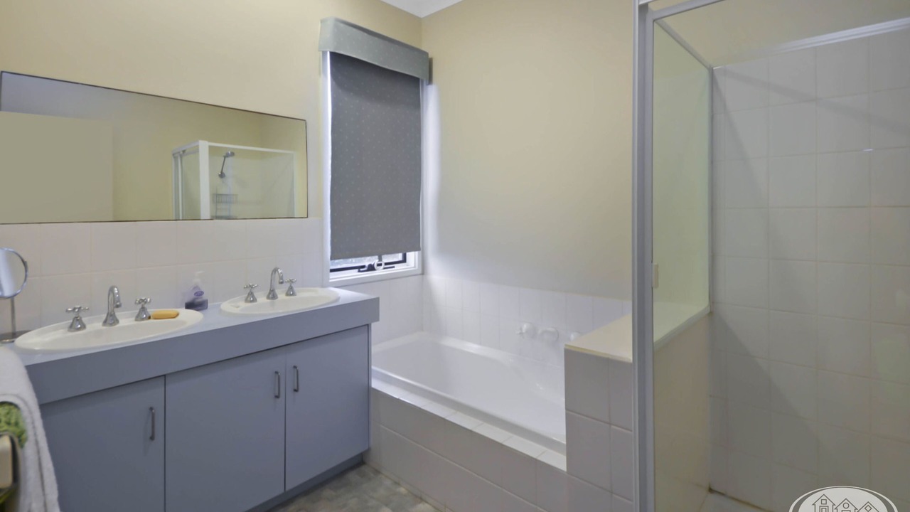 Photo of Bathroom in Cape Bridgewater