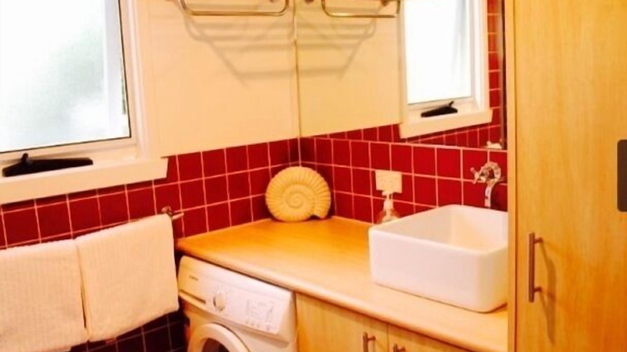 Photo of Bathroom in Inverloch