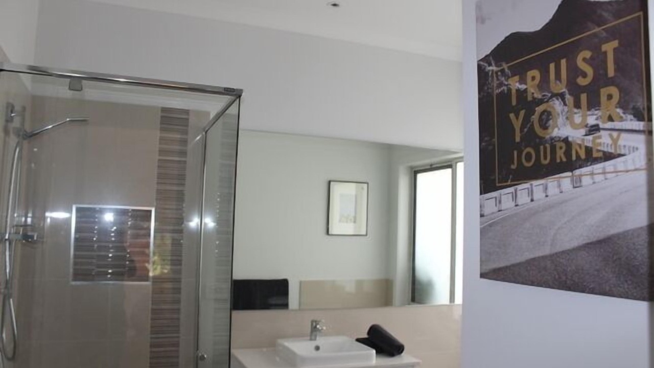 Photo of Bathroom in Torquay