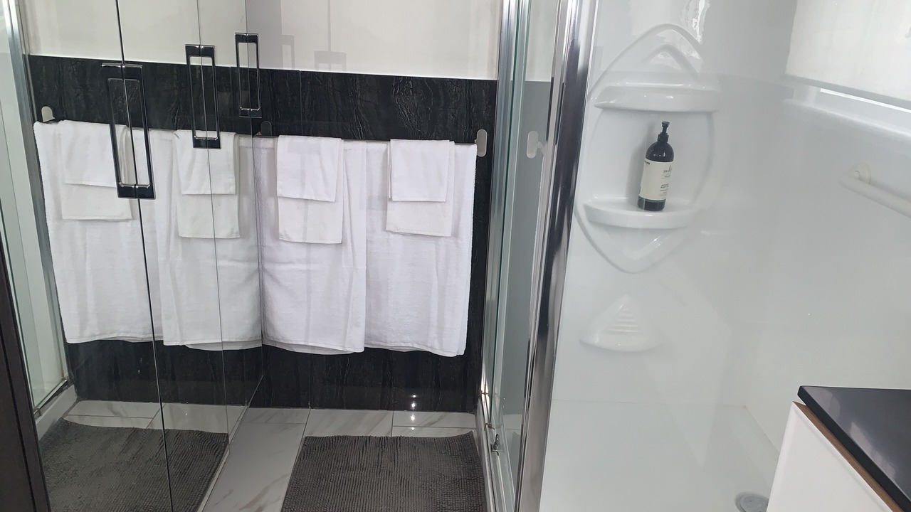 Photo of Bathroom in Port Vincent