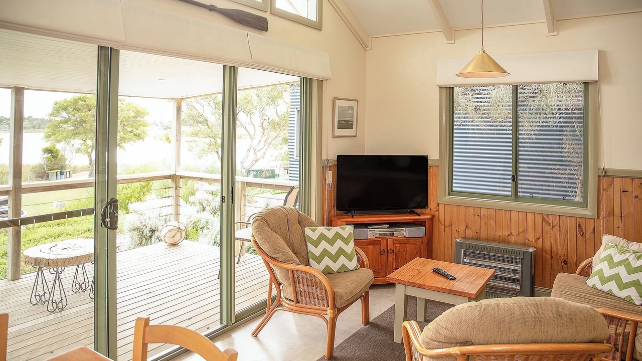 Photo of Livingroom in Alexandrina