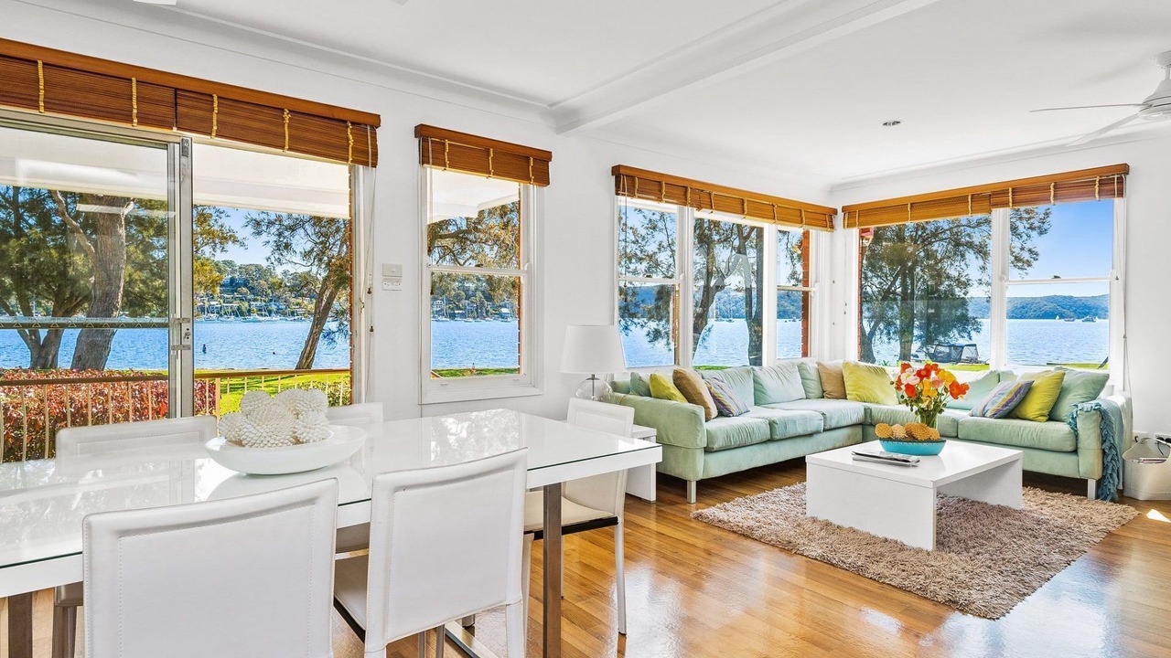 Photo of Livingroom in Palm Beach