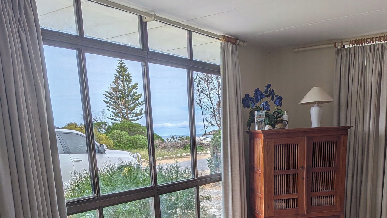Photo of Livingroom in Marion Bay