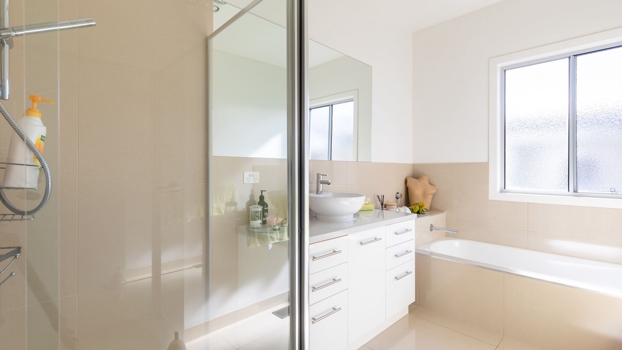 Photo of Bathroom in Torquay