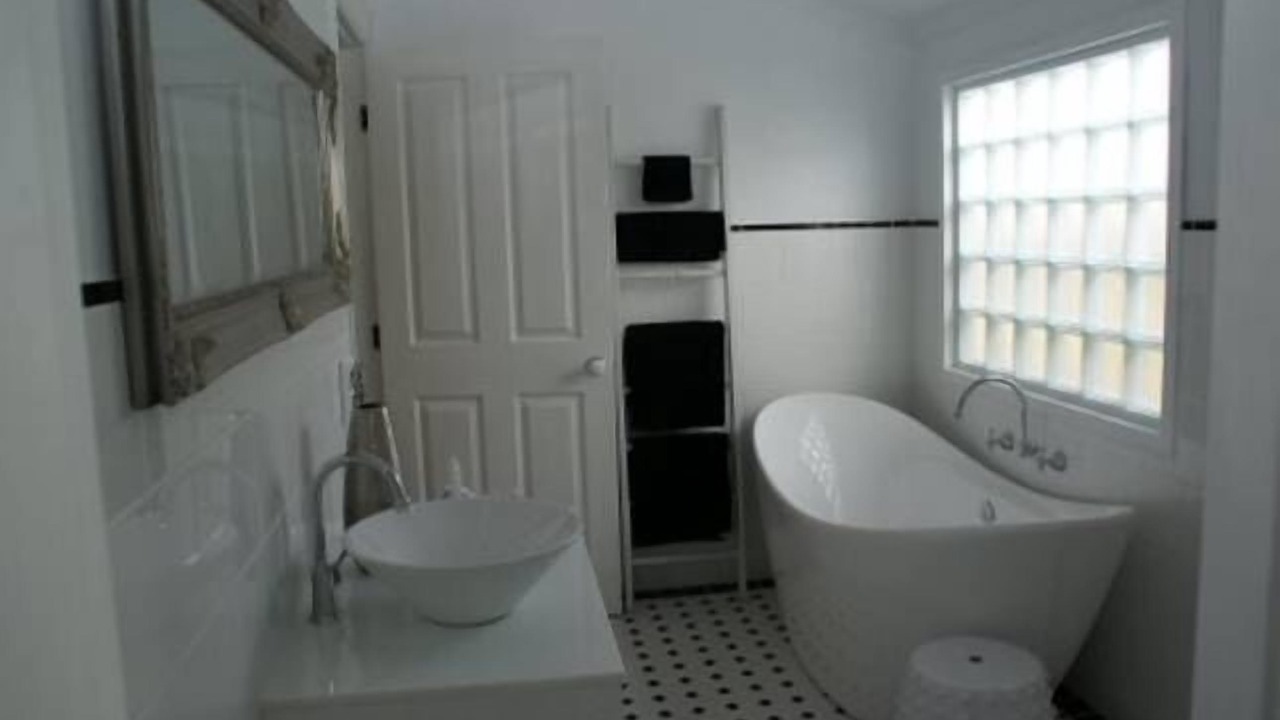 Photo of Bathroom in Burgoyne