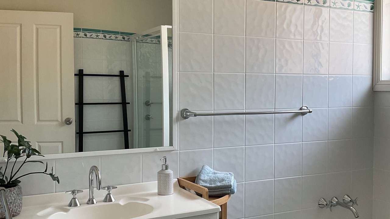 Photo of Bathroom in Fingal Bay