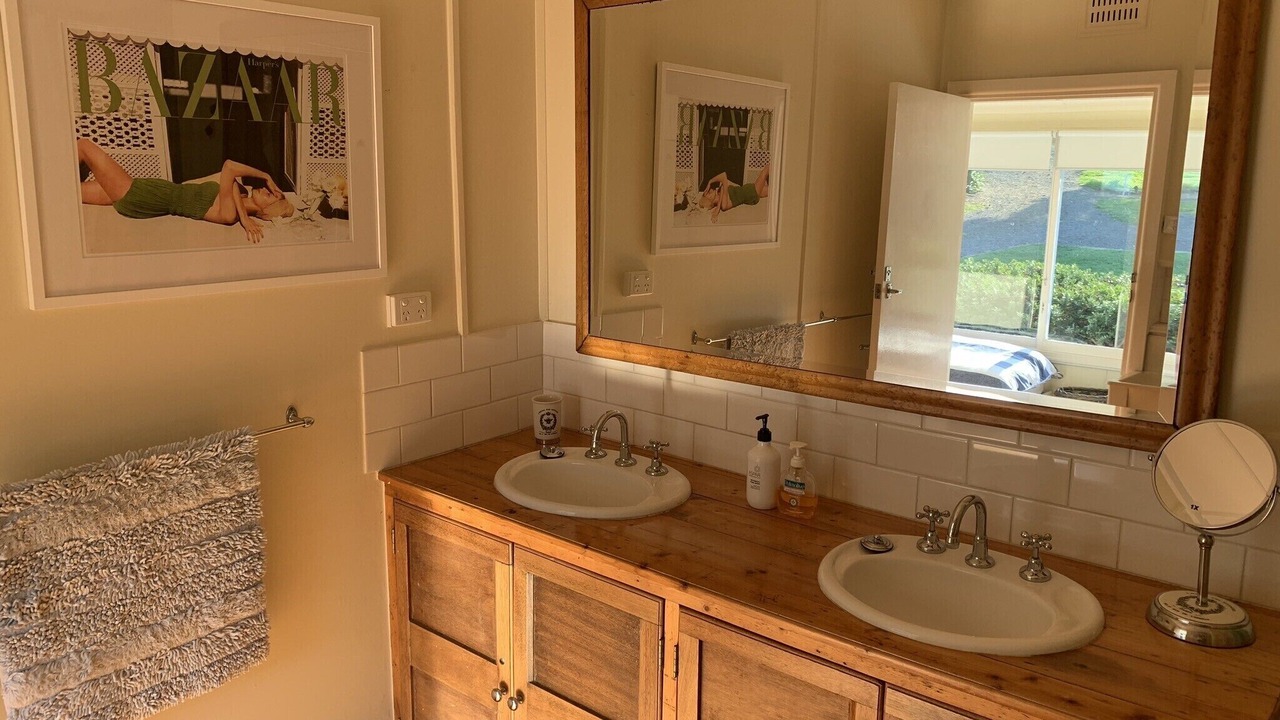 Photo of Bathroom in Skenes Creek