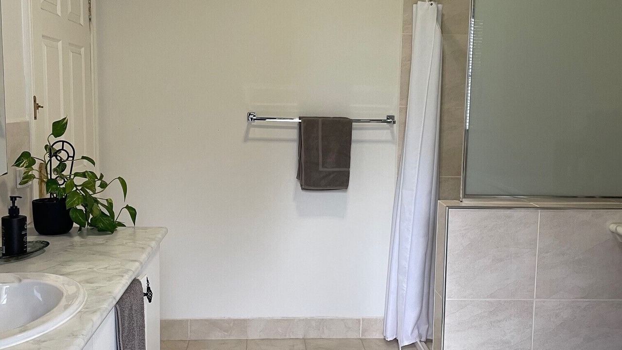 Photo of Bathroom in Kinglake Central