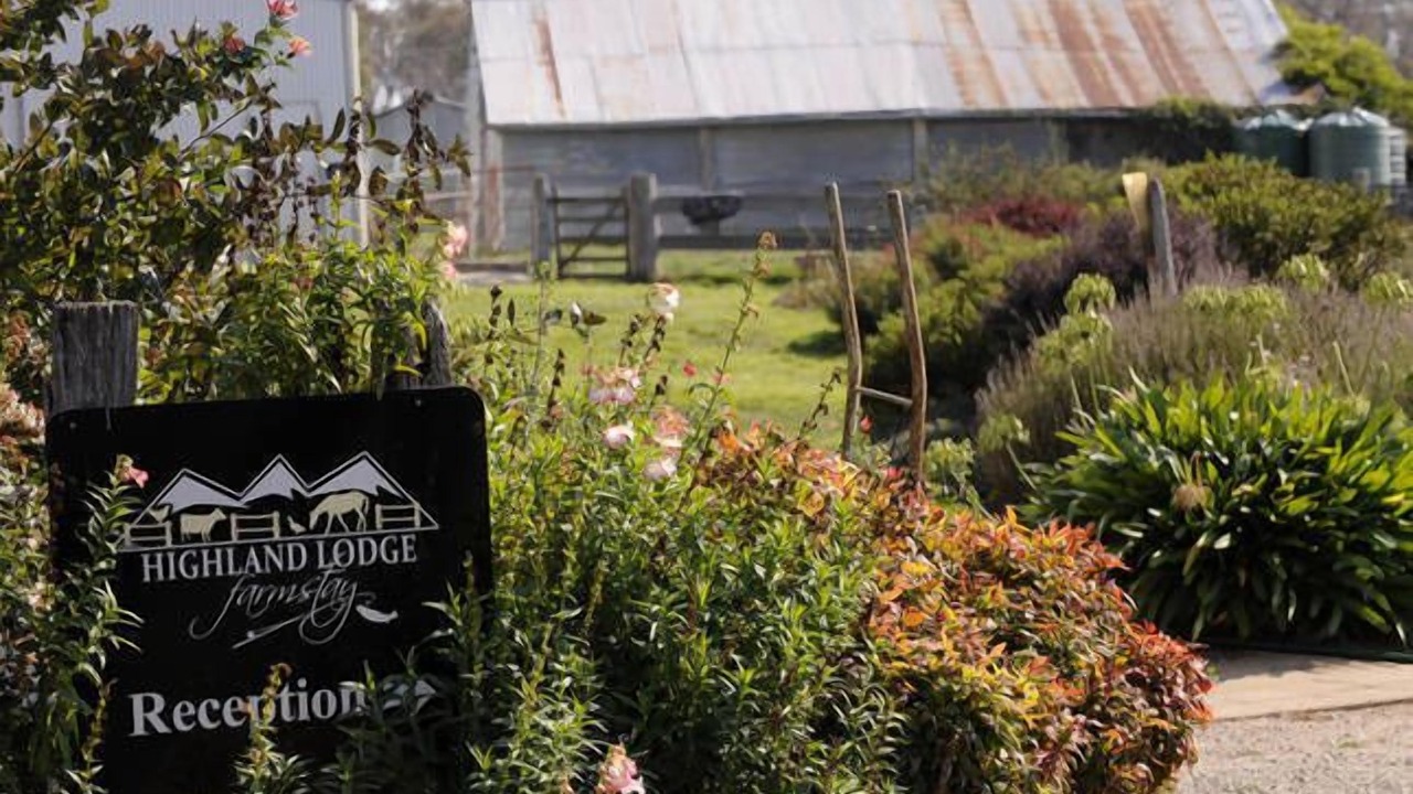 Photo of Outdoor in Hill Top