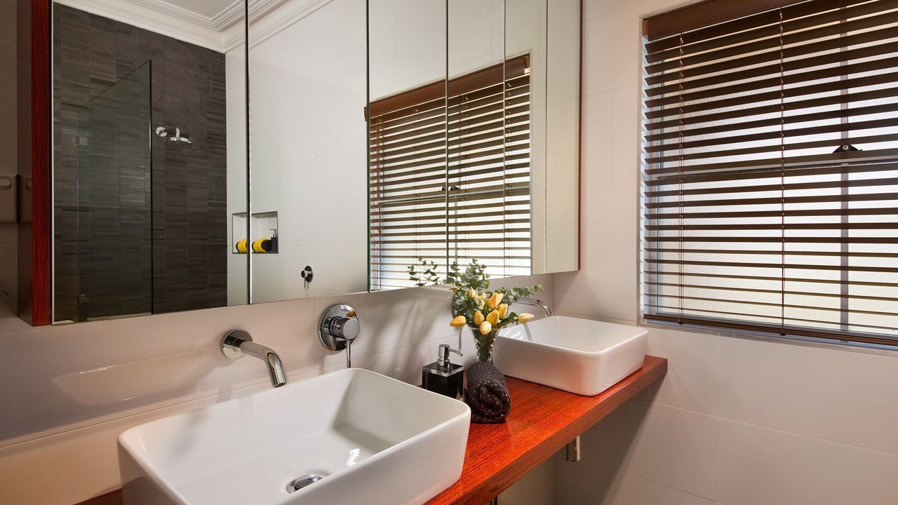 Photo of Bathroom in Wentworth Falls