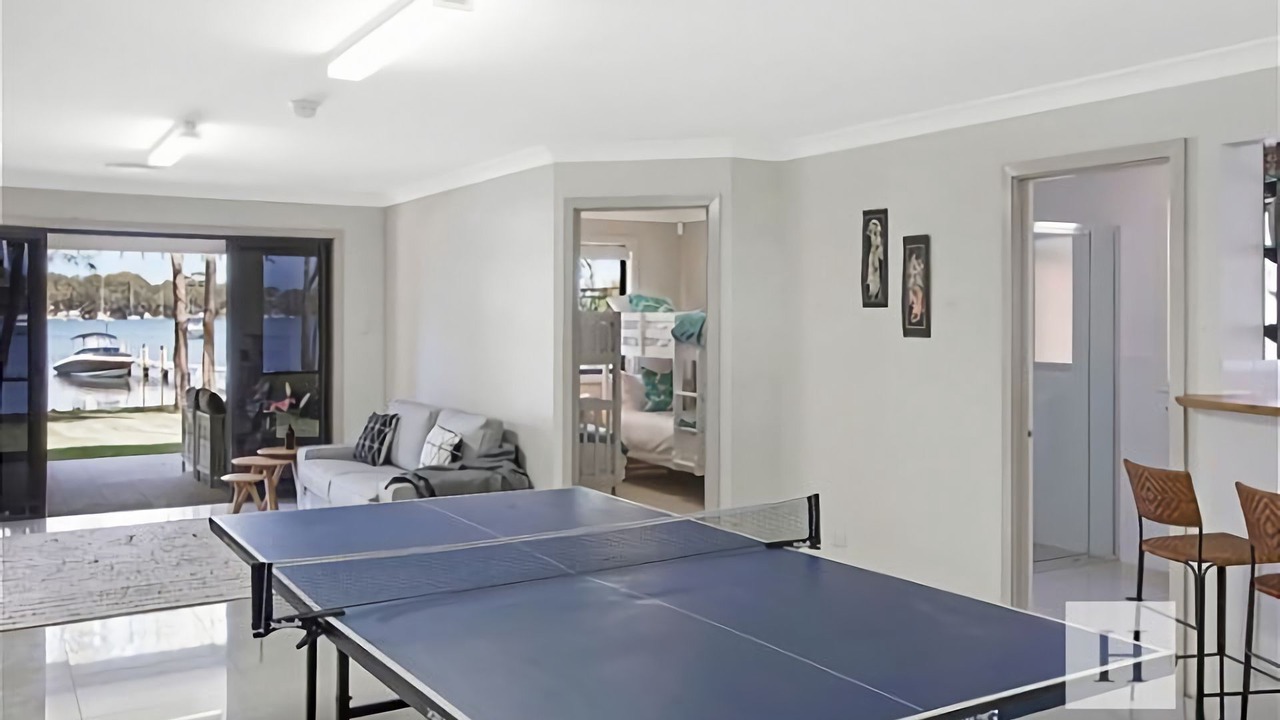 Photo of Bedroom in Summerland Point