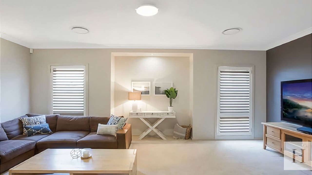 Photo of Livingroom in Summerland Point