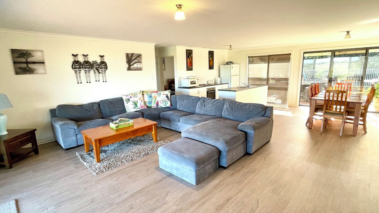 Photo of Livingroom in Kingscote