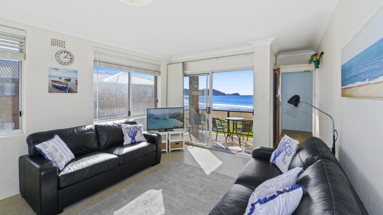 Photo of Livingroom in Avoca Beach