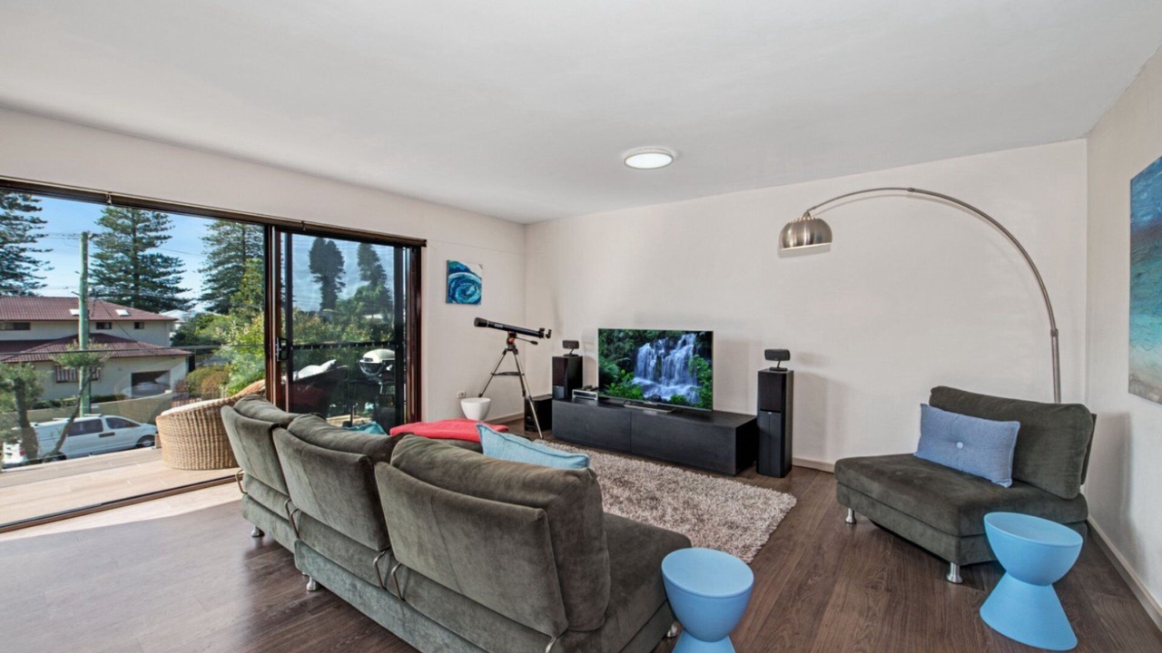 Photo of Livingroom in Avoca Beach