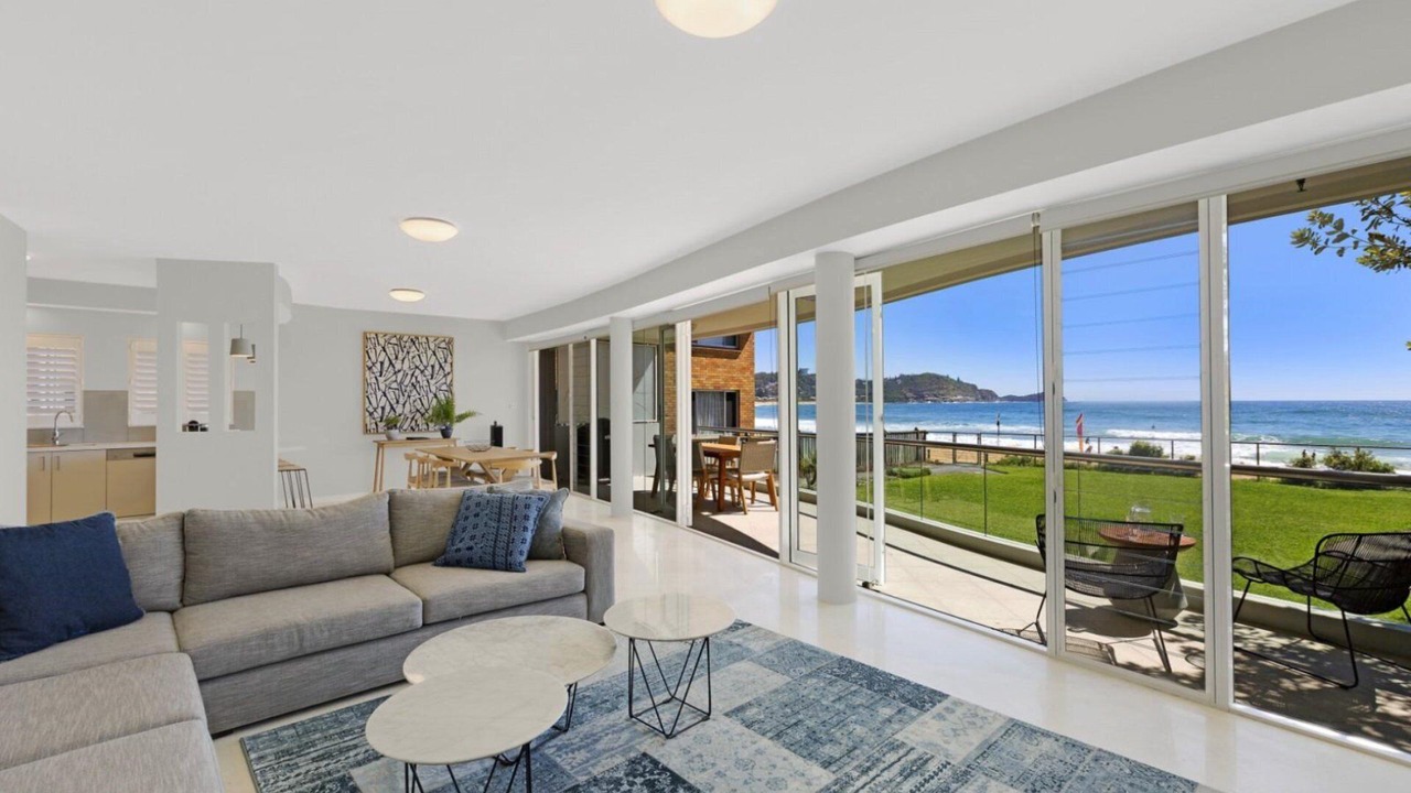 Photo of Livingroom in Avoca Beach
