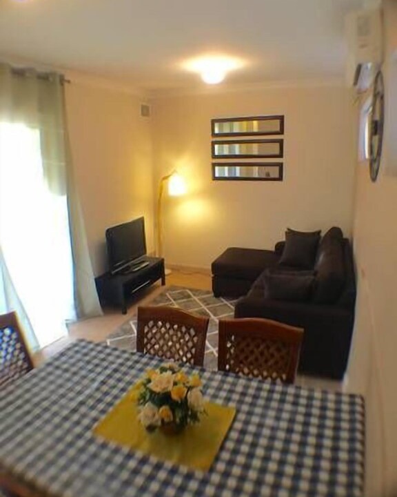 Photo of Livingroom in Cannington