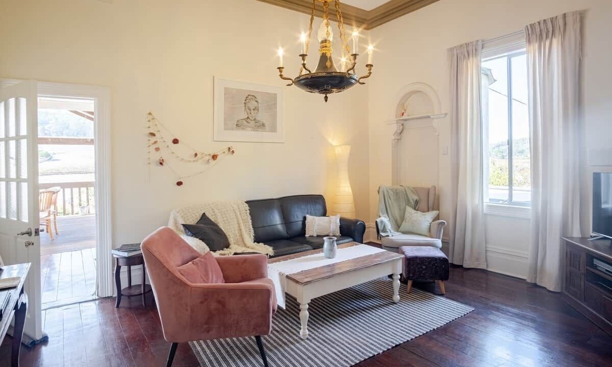 Photo of Livingroom in Bickley