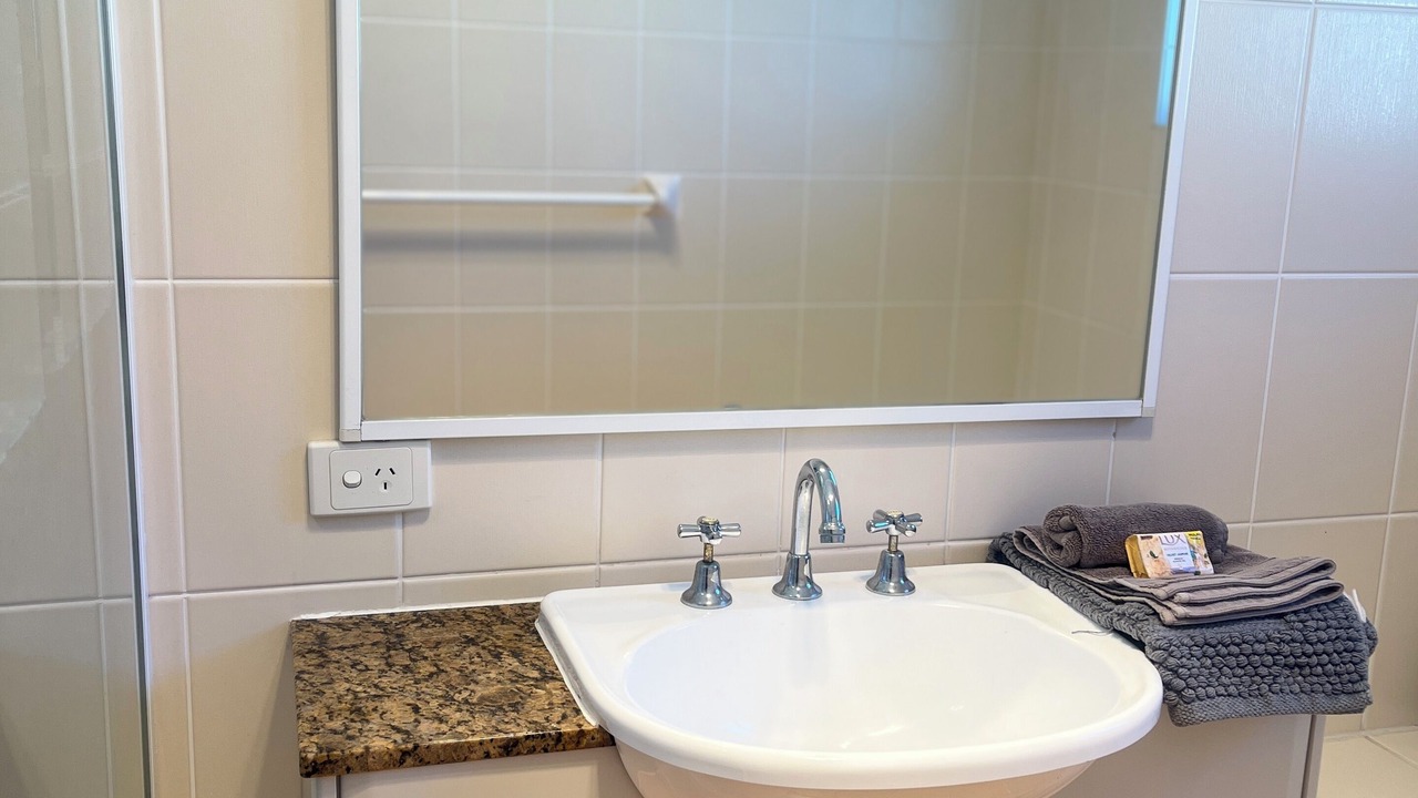 Photo of Bathroom in The Entrance North