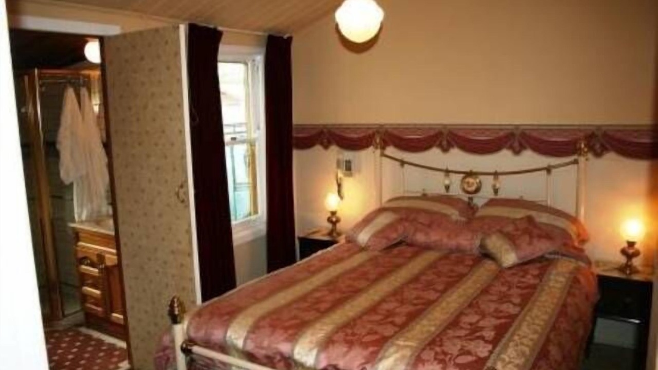 Photo of Bedroom in Blackwood