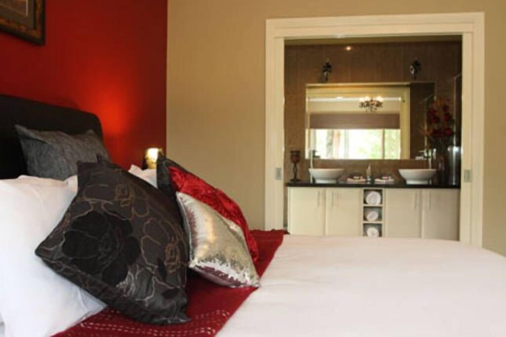 Photo of Bedroom in Yarra Junction