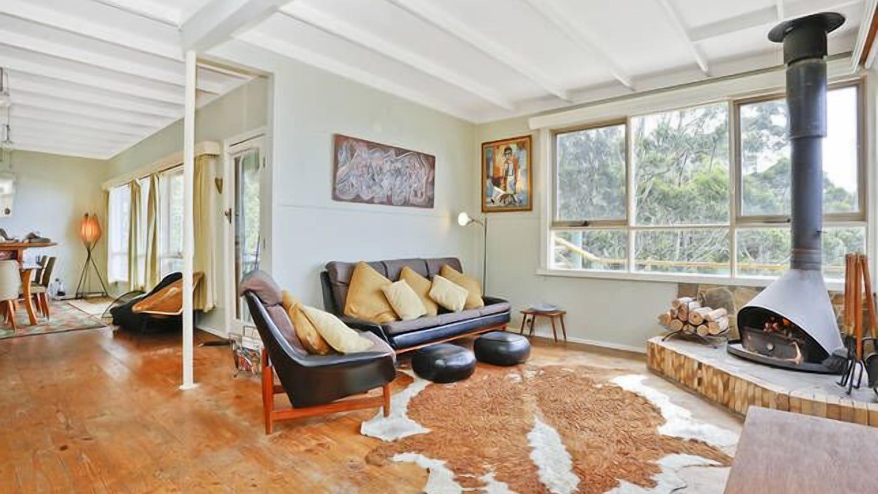 Photo of Livingroom in Wye River