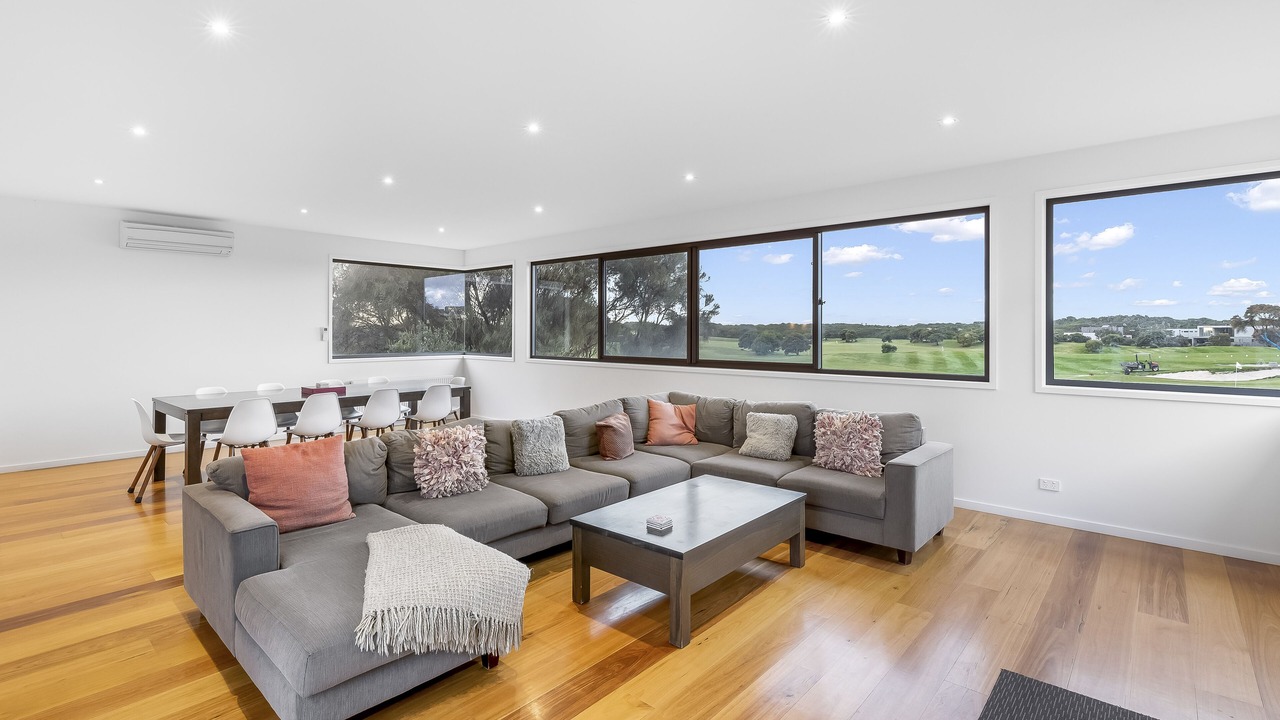 Photo of Livingroom in Torquay